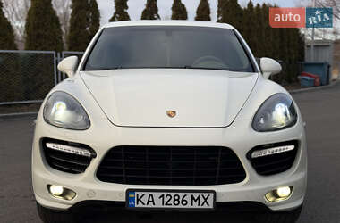 Внедорожник / Кроссовер Porsche Cayenne 2011 в Смеле