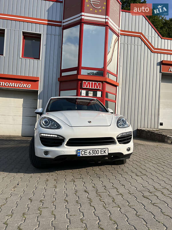 Позашляховик / Кросовер Porsche Cayenne 2013 в Чернівцях фото 5 Позашляховик / Кросовер Porsche Cayenne 2013 в Чернівцях