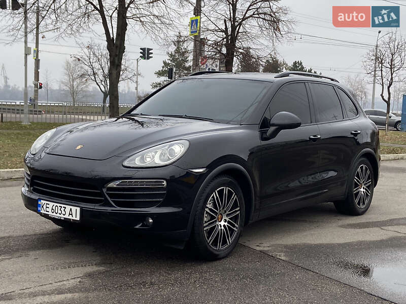 Позашляховик / Кросовер Porsche Cayenne 2010 в Дніпрі