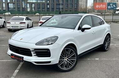 Внедорожник / Кроссовер Porsche Cayenne 2019 в Киеве