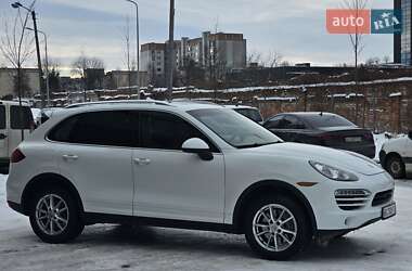 Позашляховик / Кросовер Porsche Cayenne 2012 в Львові