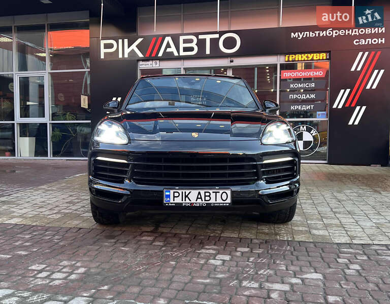 Позашляховик / Кросовер Porsche Cayenne 2019 в Львові