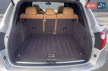 Внедорожник / Кроссовер Porsche Cayenne 2013 в 