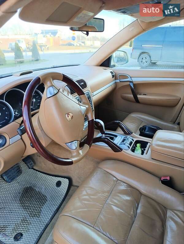 Внедорожник / Кроссовер Porsche Cayenne 2006 в Каменец-Подольском
