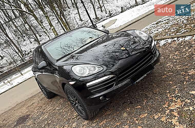 Позашляховик / Кросовер Porsche Cayenne 2011 в Ужгороді