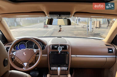 Внедорожник / Кроссовер Porsche Cayenne 2008 в 