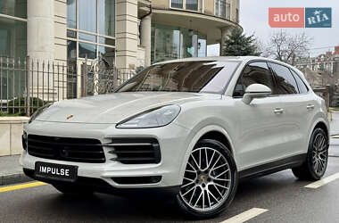 Позашляховик / Кросовер Porsche Cayenne 2022 в Києві