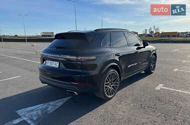 Позашляховик / Кросовер Porsche Cayenne 2018 в Львові