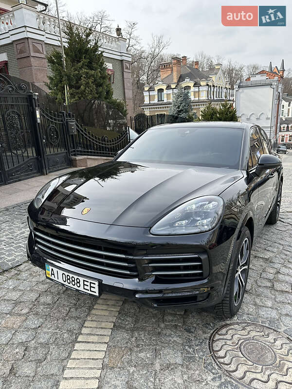 Позашляховик / Кросовер Porsche Cayenne 2019 в Києві