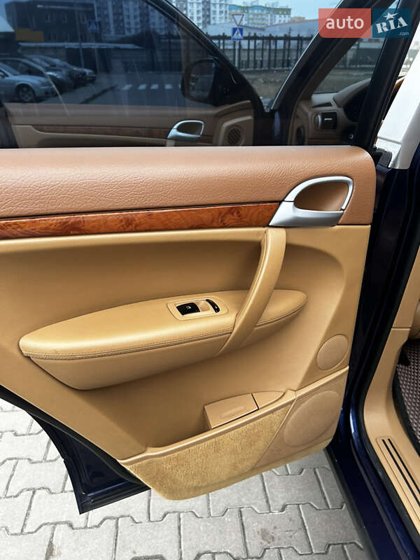 Внедорожник / Кроссовер Porsche Cayenne 2006 в Крюковщине