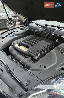 Позашляховик / Кросовер Porsche Cayenne 2015 в Києві