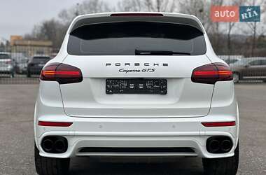 Позашляховик / Кросовер Porsche Cayenne 2016 в Києві