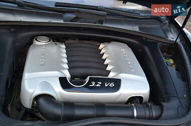 Позашляховик / Кросовер Porsche Cayenne 2006 в 