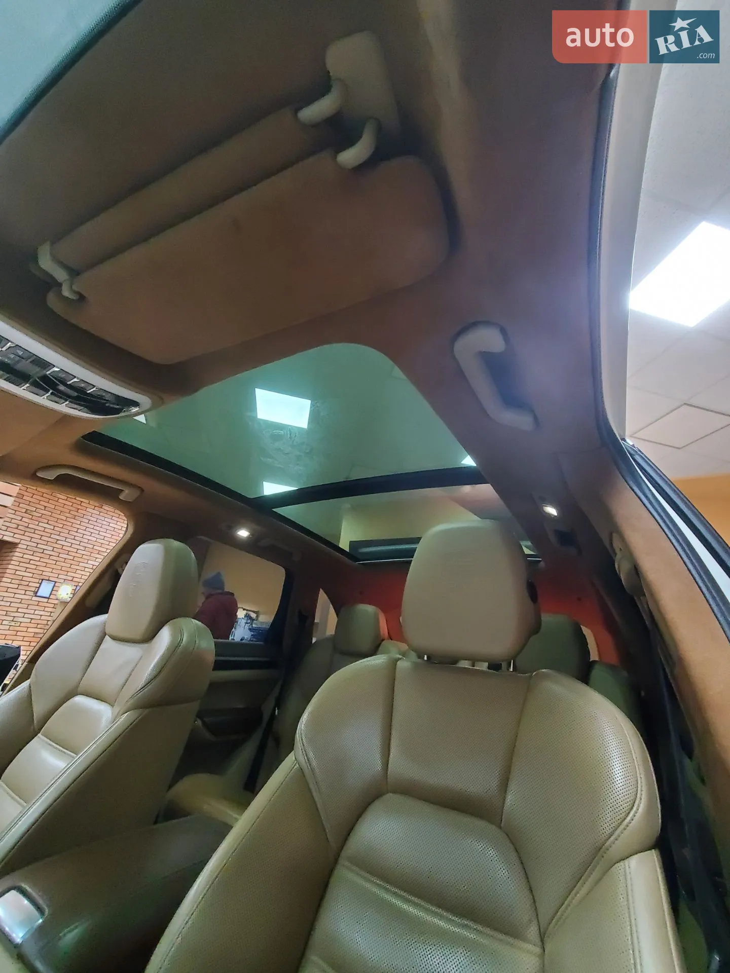 2011 Porsche Cayenne - мініатюра 5