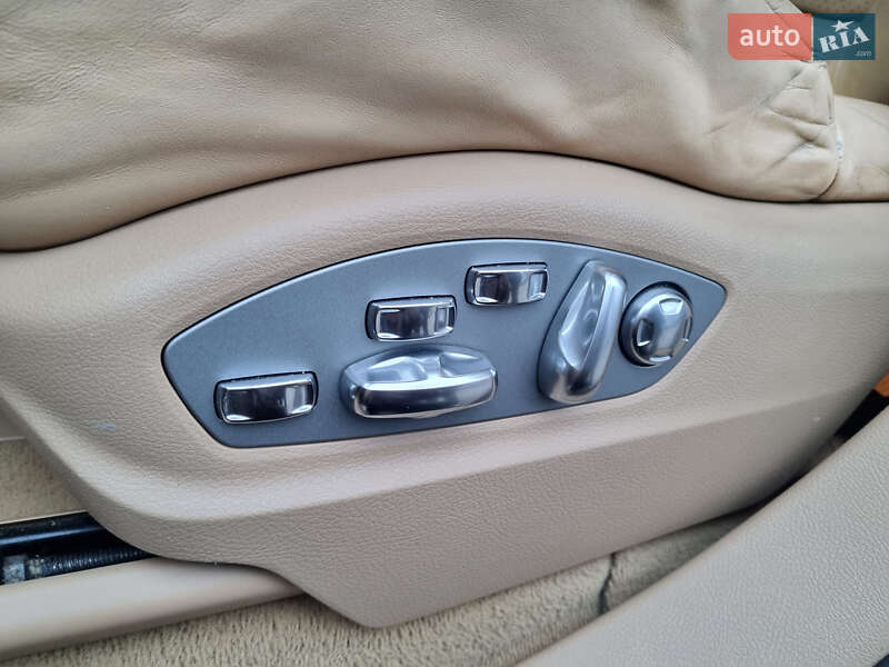 Позашляховик / Кросовер Porsche Cayenne 2011 в Чернівцях