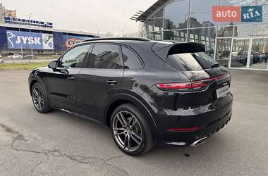 Позашляховик / Кросовер Porsche Cayenne 2019 в Києві