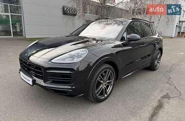 Позашляховик / Кросовер Porsche Cayenne 2019 в Києві