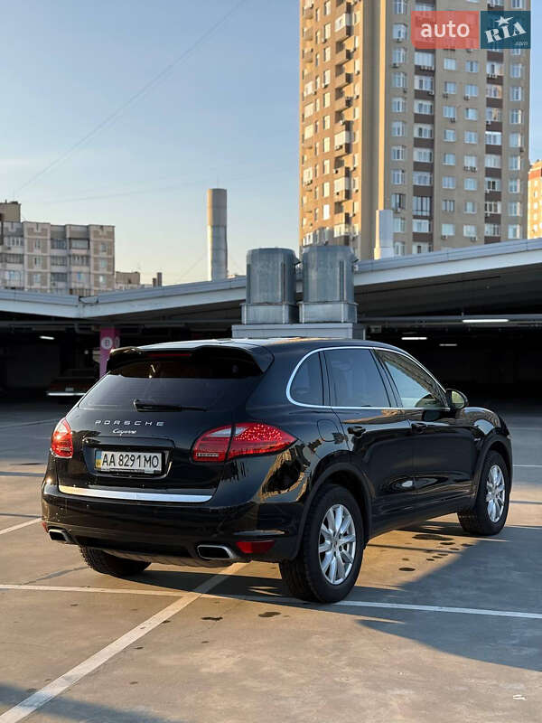 Внедорожник / Кроссовер Porsche Cayenne 2012 в Черновцах фото 10 Внедорожник / Кроссовер Porsche Cayenne 2012 в Черновцах