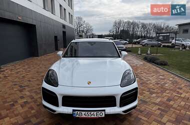 Позашляховик / Кросовер Porsche Cayenne 2019 в 