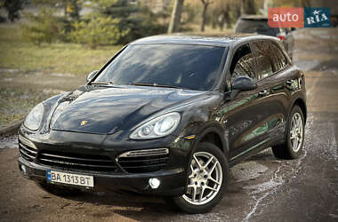 Позашляховик / Кросовер Porsche Cayenne 2013 в Києві