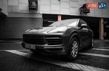 Позашляховик / Кросовер Porsche Cayenne 2019 в Києві