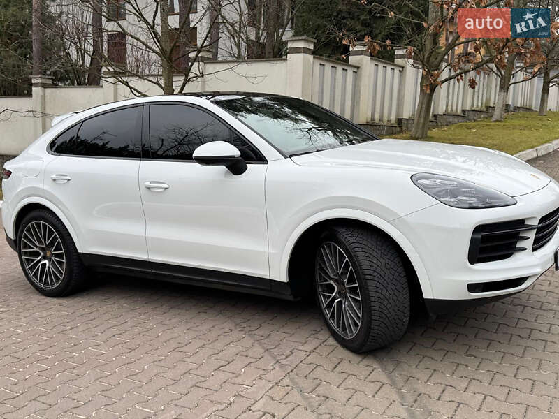 Позашляховик / Кросовер Porsche Cayenne 2019 в Києві