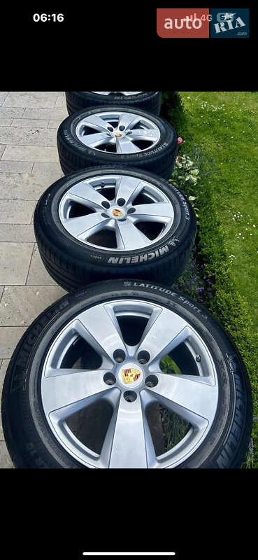 Внедорожник / Кроссовер Porsche Cayenne 2012 в Черновцах фото 3 Внедорожник / Кроссовер Porsche Cayenne 2012 в Черновцах