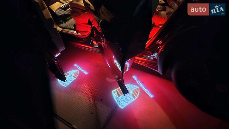 Внедорожник / Кроссовер Porsche Cayenne 2015 в Виннице