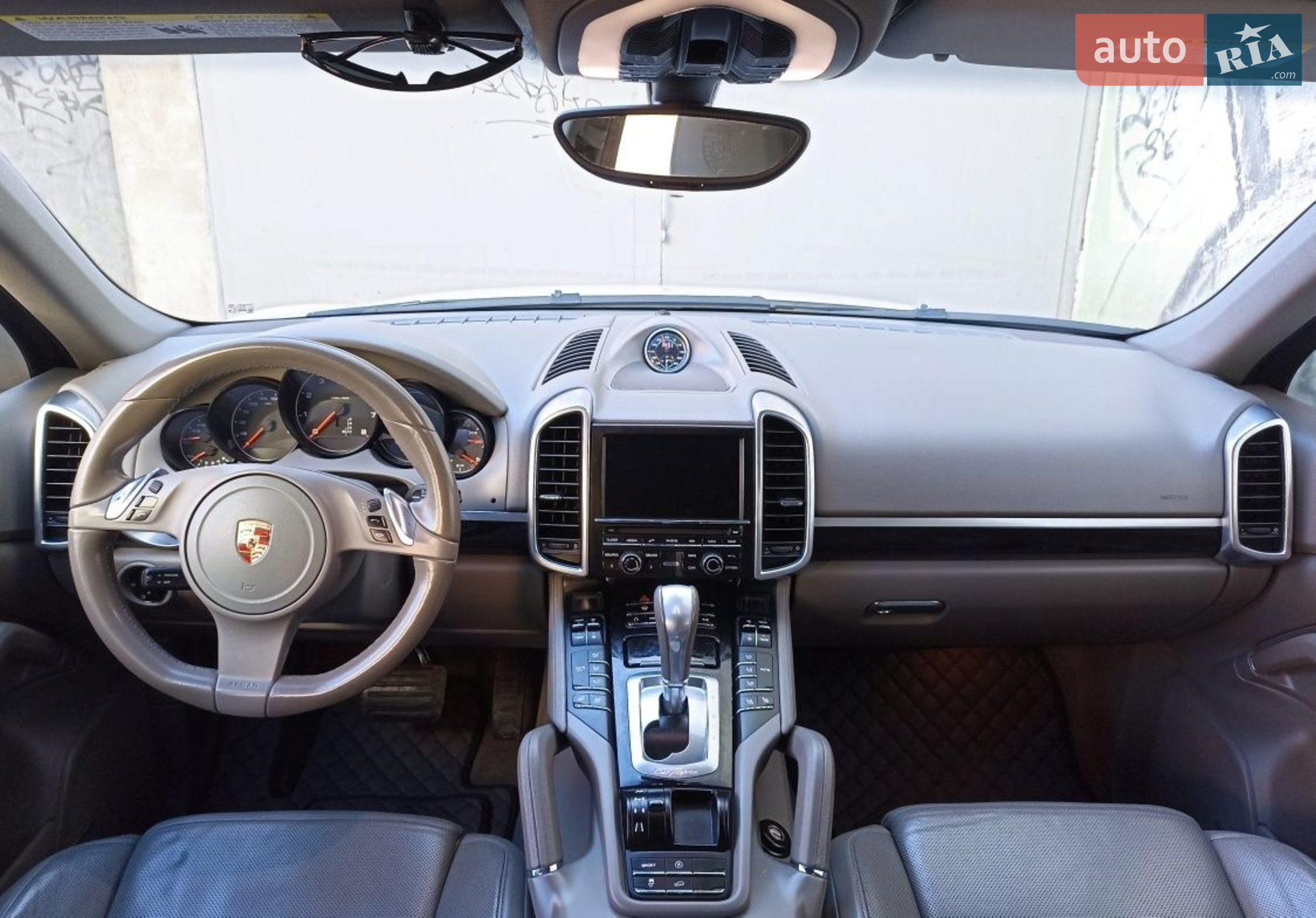 2012 Porsche Cayenne - мініатюра 26