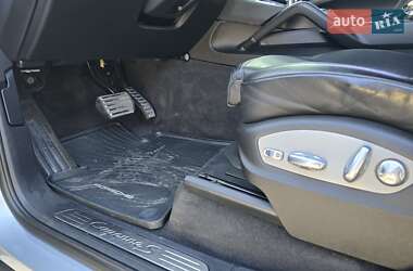 Внедорожник / Кроссовер Porsche Cayenne 2010 в 