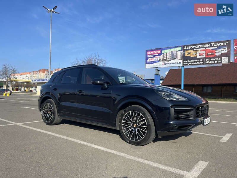 Позашляховик / Кросовер Porsche Cayenne 2020 в Києві