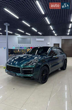 Позашляховик / Кросовер Porsche Cayenne 2019 в Одесі