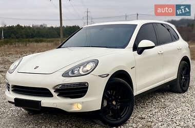 Позашляховик / Кросовер Porsche Cayenne 2010 в Новояворівську