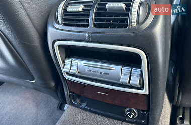 Внедорожник / Кроссовер Porsche Cayenne 2008 в 