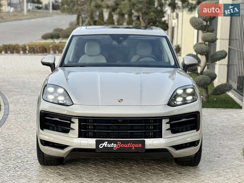 Внедорожник / Кроссовер Porsche Cayenne 2024 в Одессе