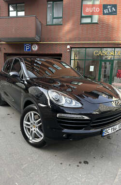 Внедорожник / Кроссовер Porsche Cayenne 2013 в Львове