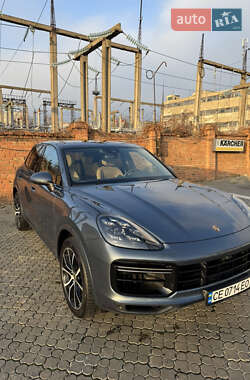 Внедорожник / Кроссовер Porsche Cayenne 2018 в 
