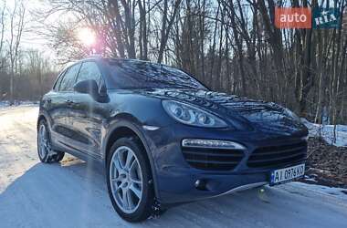 Позашляховик / Кросовер Porsche Cayenne 2013 в Києві