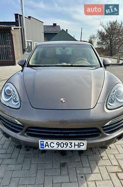 Внедорожник / Кроссовер Porsche Cayenne 2014 в Ковеле