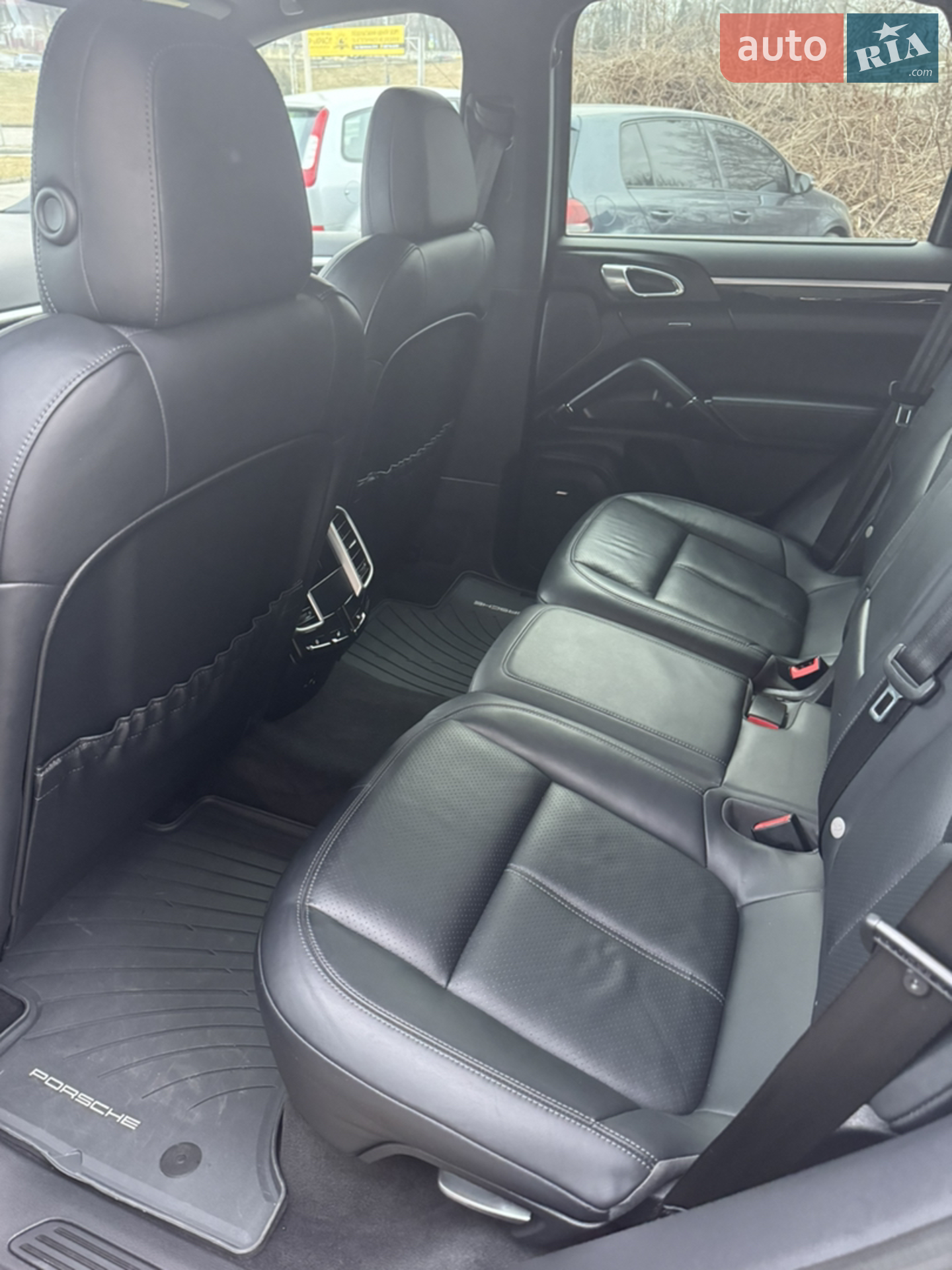 2014 Porsche Cayenne - мініатюра 16