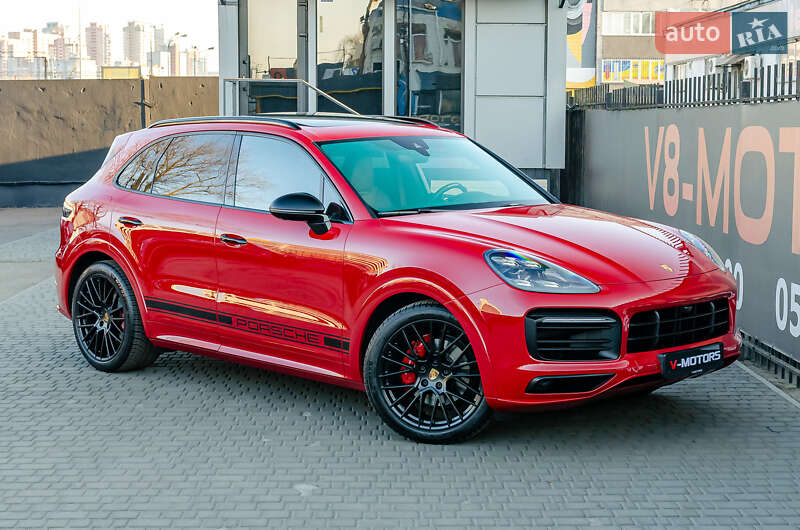 Внедорожник / Кроссовер Porsche Cayenne 2020 в Киеве