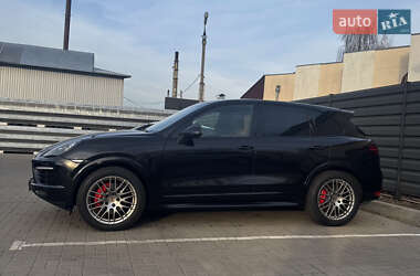 Внедорожник / Кроссовер Porsche Cayenne 2013 в Черкассах