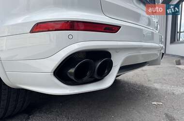 Внедорожник / Кроссовер Porsche Cayenne 2015 в 