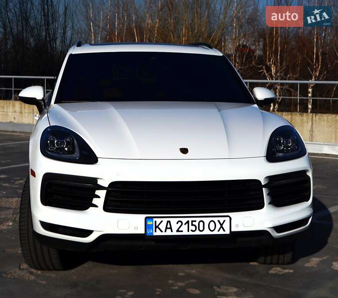 Внедорожник / Кроссовер Porsche Cayenne 2018 в Киеве