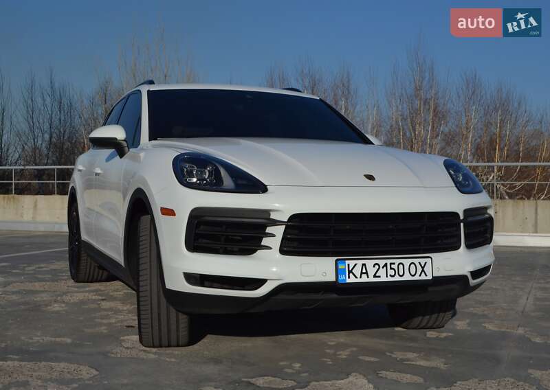 Внедорожник / Кроссовер Porsche Cayenne 2018 в Киеве