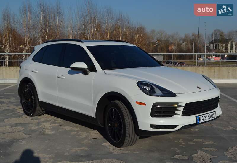 Внедорожник / Кроссовер Porsche Cayenne 2018 в Киеве