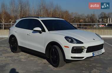 Позашляховик / Кросовер Porsche Cayenne 2018 в 