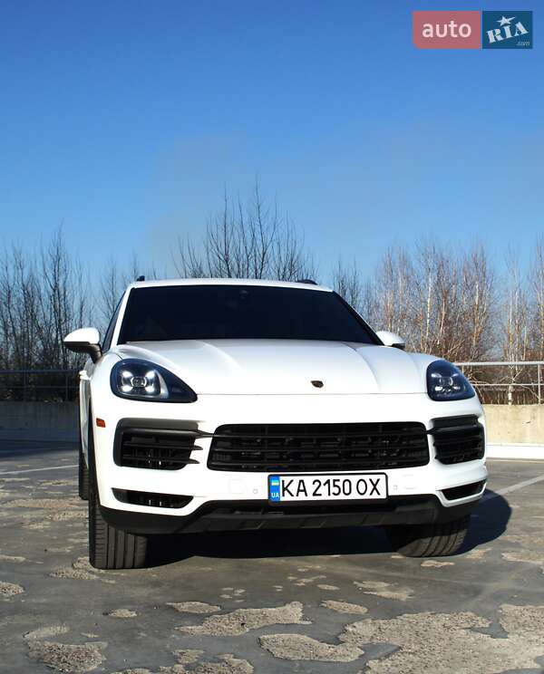 Внедорожник / Кроссовер Porsche Cayenne 2018 в Киеве