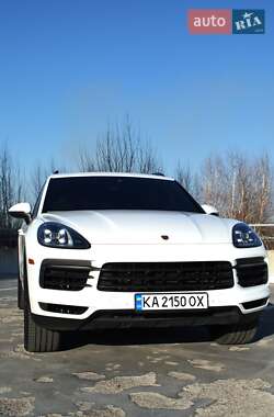 Позашляховик / Кросовер Porsche Cayenne 2018 в 