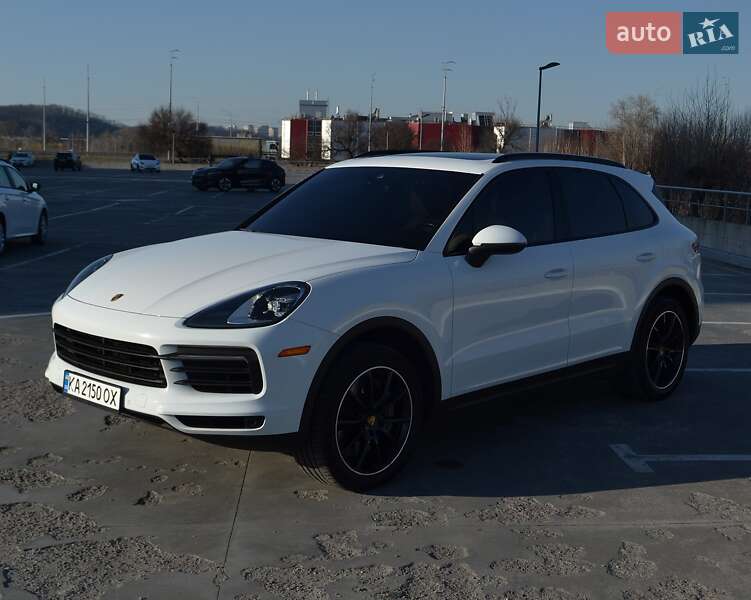 Внедорожник / Кроссовер Porsche Cayenne 2018 в Киеве